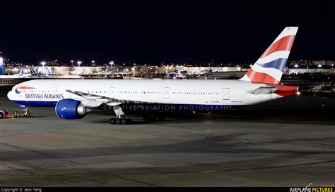 boeing 777-300er headphone jack